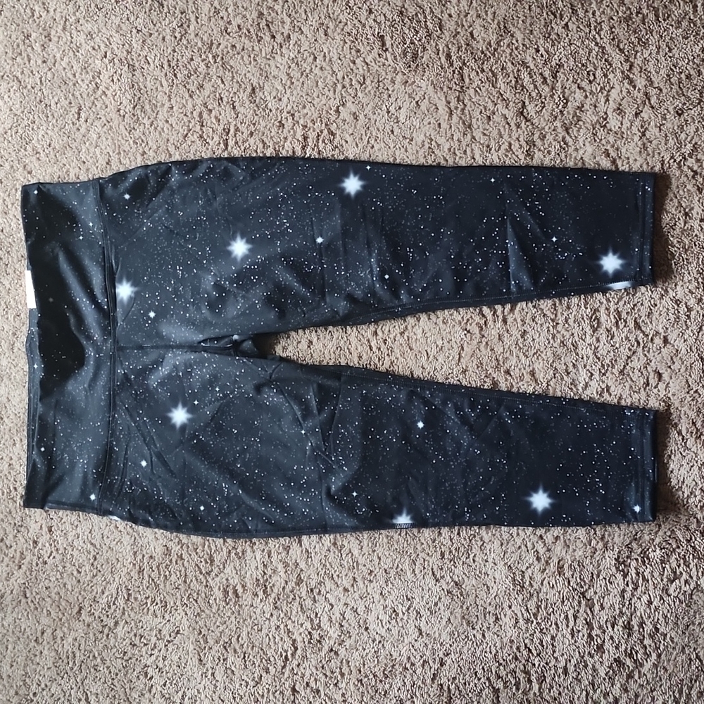 Xersion PXL star space galaxy leggings
